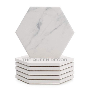 Posavasos de cocina para el hogar con acabado dorado de forma cuadrada de aluminio, Decoración de mesa de alta calidad, acento elegante de lujo para el hogar - Product Image 2