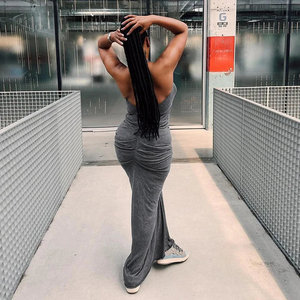 Abito Lungo Senza Spalline con Motivi Floreali, Finitura Satinata, Stile Vintage Dolce, Taglie XS-XL, con Cerniere, Arricciato, Lunghezza a Terra, Schiena Scoperta, Halter con Aperture - Product Image 1