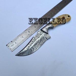 Vente chaude plume motif damas acier Skinner couteau lame fixe chasse et survie couteau extérieur couteau avec manche en os - Product Image 6
