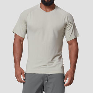 T-shirt d'entraînement en tissu flexible à 4 voies optimisé pour les perceuses plyométriques T-shirt de sport - Product Image 6