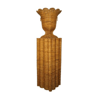 Vase d'urne décoratif en osier rotin unique et base pour pots de vase de fleur de restaurant d'hôtel pour la décoration à la maison du Vietnam
