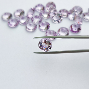 Gemas calibradas sueltas de corte redondo facetado de amatista Rosa Natural de 7mm de alta calidad del proveedor directo del fabricante - Product Image 1
