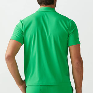 เสื้อสครับผู้ชายน้ำหนักเบาพิมพ์ลายโลโก้ได้ตามต้องการชุดเครื่องแบบทางการแพทย์ที่ทนทานสำหรับคลินิกและแล็บในโรงพยาบาล - Product Image 5