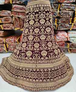 Designer lourd Lehenga Choli prix de gros le plus bas Surat Alphanumero - Product Image 6