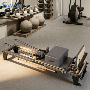 Lit de Pilates Reformer en alliage d'aluminium durable personnalisé avec des fonctionnalités réglables pour une utilisation professionnelle en studio de Pilates et pour la santé - Product Image 1