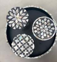 Boîte Cadeau Carrée Classique en Bois Laqué de Luxe pour l'Aïd Ramadan avec Couvercle en Nacre, Faite à la Main, pour Chocolats et Dattes, Boîte de Rangement Alimentaire
