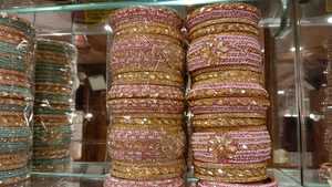 Luxury <strong>Multi</strong> <strong>Color</strong> Bridal Bangle Sets Trendy Wedding Churiya for Women Various Sizes Made from Ruby &amp; Zinc Alloy - Product Image 3