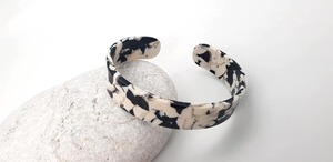 กำไลข้อมือเรซิ่นอาเกตทำมือ ดีไซน์คลาสสิก ปรับขนาดได้ เป็นมิตรกับสิ่งแวดล้อม เหมาะสำหรับงานปาร์ตี้ - Product Image 5