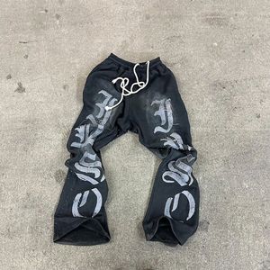 Streetwear personnalisé en détresse Patch brodé cloche bas empilé pantalon de survêtement survêtement jambe large lavage à l'acide pantalon de survêtement évasé hommes - Product Image 2
