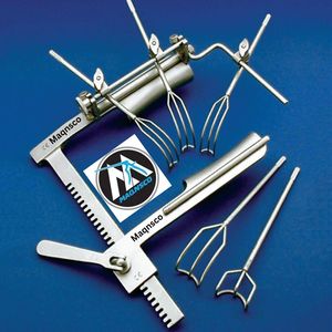 Sistema de Retractor de Válvulas Maqnsco, Material Quirúrgico Alemán de Acero Inoxidable, LISTO para USO por MAQNSCO, Retractores Cardíacos - Product Image 6