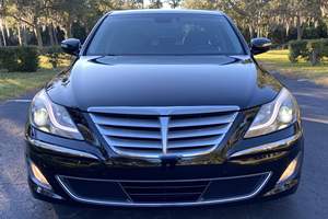 HYUNDAI GENESIS 5.0 R-SPEC 2013 USADO, Volante a la Izquierda/Derecha - Product Image 2