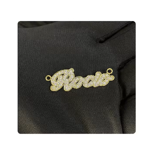 El colgante de diamante Cvd de laboratorio elegante de pureza de oro de 10kt más vendido para joyería lujosa y atemporal de la India - Product Image 2