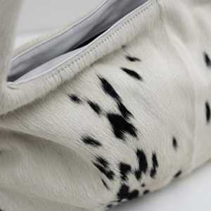 Sac fourre-tout en poils de veau imprimé vache, grande capacité, sac à bandoulière avec fermeture éclair, style hobo détachable, unisexe, pour les voyages quotidiens - Product Image 3