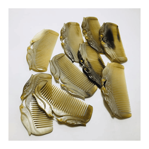 หวีเขาทำมือจากเขาควายธรรมชาติเพื่อการหวีผมที่เรียบลื่นและป้องกันไฟฟ้าสถิตย์ ผลิตโดยช่างฝีมือในเวียดนาม - Product Image 2