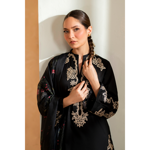 Ensemble 3 pièces IZNIK : Chemise en lawn brodée, Dupatta imprimé en mousseline, Pantalon brodé pour Printemps/Été, Manches trois-quarts - BIC-4513 - Product Image 4