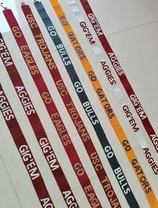 Correa de Muñeca con Cuentas de Semillas, Diseño Hecho a Mano, Colorido y Moderno - Product Image 6