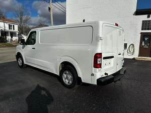 ใช้แล้ว lhd/rhd 2020นิสสันนิสสันวี2500ขนส่งสินค้า - Product Image 3