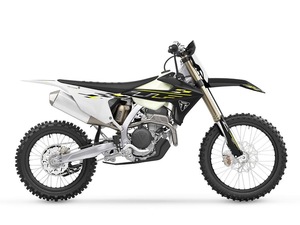 NUEVAS Motocicletas Todoterreno Triumphs TF450-C y TF250-C 2025/2026 con Motor de 4 Tiempos - Product Image 2