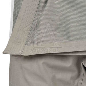 Bajo MOQ con uniforme de Karate ligero y duradero para hombres Ideal para escuelas de artes marciales y gimnasios - Product Image 6