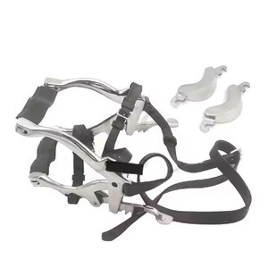 Bits de bâillon de course de chevaux en acier inoxydable de qualité supérieure culotte rotative à joue lâche Mullen bouche mèche d'équitation avec crochets et gourmette - Product Image 4