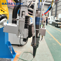 Machine de découpe laser 3D 6 axes haute performance 3000W avec robot FANUC pour une découpe précise de casques de sécurité et de casques aérospatiaux