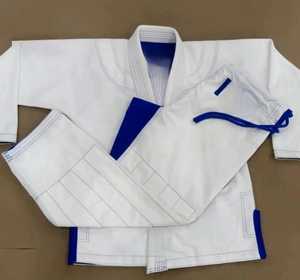 เครื่องแบบคาราเต้ปรับแต่งได้พร้อมโลโก้กำหนดเองสำหรับศิลปะการต่อสู้และชุดฝึกซ้อม - Product Image 3