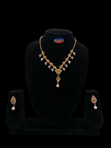 Vente en gros d'ensembles de bijoux collier et boucle d'oreille de mariage vintage en acier inoxydable avec diamants pour femmes - Product Image 4