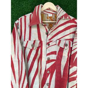 Veste d'hiver vintage unisexe style Kantha manteau en laine matelassé broderie col rabattu bouton coton indien vêtements d'extérieur floraux - Product Image 2