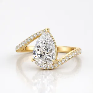แหวนหมั้นเพชรโมอิสซาไนต์ทรงลูกแพร์เงินแท้ดีไซน์เกลียว - Product Image 1