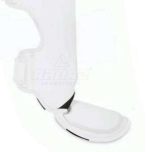 Protector de Espinilla con Acolchado Reforzado y Soporte Estable, con Interior Suave y Cobertura Equilibrada - Product Image 5