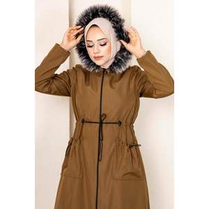 Manteau hijab Bondit à poches détaillées, marron, motif régulier, tailles 38/40, fabriqué en Turquie - Product Image 4