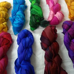 Rubans en soie professionnelle japonaise, 17mm, en soie cchari de couleurs vives et vibrantes, adapté aux magasins de fils et de fibres - Product Image 6