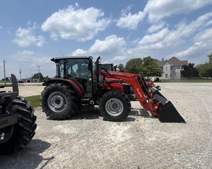Tractor Massey Ferguson 4710 de Calidad, 70HP, 80HP, 50HP con Tracción en las 4 Ruedas, Usado de Fábrica para Agricultura, Cargador Frontal, Precio Económico - Product Image 6
