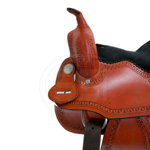 Silla de montar para doma clásica con correas ajustables para un ajuste seguro, comodidad y una posición estable al montar. - Product Image 4