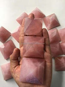 Pirámide de cuarzo rosa natural al por mayor piedra curativa semipreciosa tallada Reiki Feng Shui recuerdo mascota artesanía material de piedras preciosas - Product Image 4