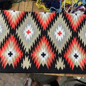 Nouvelle-zélande fait à la main en laine couverture de selle Ranch Pad Western Show Horse Top laine tapis de selle en différentes tailles disponibles à la vente - Product Image 4