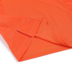 Maillot de football orange pour homme Chemise d'entraînement athlétique en maille légère avec col en V - Product Image 5