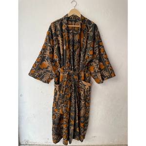 Suzani bordado Kimono hecho a mano Floral bordado abrigo invierno estilo indio Boho abrigo estilo indio bordado Kimono Bata - Product Image 3