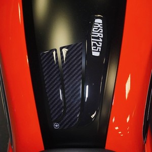 Copertura protettiva per serbatoio 3D compatibile con Yamaha XSR125 2021 - Product Image 1