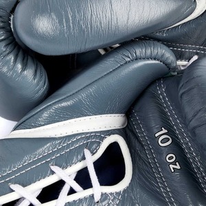 Custom Made Lightweight <b>Hand</b> <b>Grips</b> Winning Boxing Sparring Gloves Leather Moisture Wicking Lace-Up Closure Made in Japan - Product Image 5