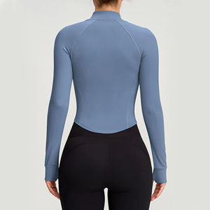 Veste de sport pour femme en gros, coupe courte, fermeture éclair intégrale, haut de sport avec col montant, douce, confortable, coupe ajustée, veste d'entraînement - Product Image 2