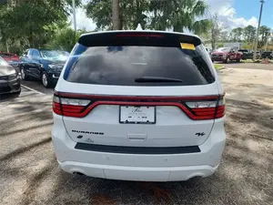 Dodge Durango Coupé 2022, boîte de vitesses automatique et manuelle, options de couleur intérieure claire ou foncée, sièges en cuir, carburant diesel, taille des pneus R18, voitures d'occasion - Product Image 4