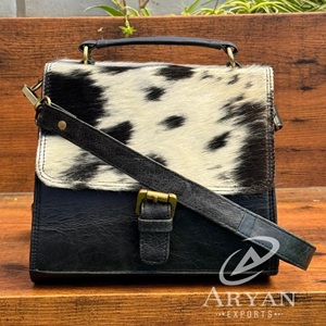 Bolso pequeño con solapa a la moda, sillín de diseñador para mujer, bolsos de hombro de piel de vaca, bolso cruzado de cuero genuino de vaca de lujo, bolsos de moda - Product Image 1