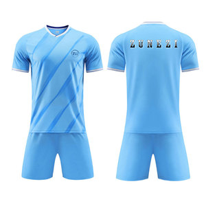 Nuevo Diseño de Última Generación, Uniforme de Fútbol para Hombre de Alto Rendimiento, Ligero y Transpirable, Logotipo Personalizado, 100% Poliéster, Servicio OEM - Product Image 1