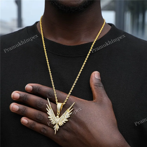 GRA certificado hecho a mano Moissanite tachonado 925 plata esterlina chapado en oro águila colgante brillante con VVS elegante pieza de joyería - Product Image 3