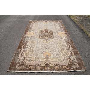 Alfombra turca vintage de área grande de 5,9x9,7 pies, material de lana beige marrón clásico, retales de látex para pasillo, alfombra rectangular para cabecera - Product Image 1