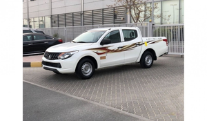 Mitsubishi L200 2018 d'occasion, transmission intégrale, sièges en cuir, ACC, conduite à gauche, caméra arrière 360°, pneus R21, automatique - Product Image 3