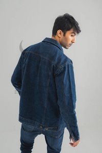 2025 taille personnalisée hommes nouveau Style Denim veste décontracté à la mode solide bleu tricoté OEM entretenu pour l'hiver taux de gros - Product Image 2