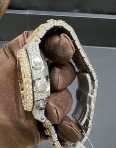 Reloj de Cuarzo con Esfera de Cristal, Bisel Completo de Aleación, Diseño de Moda y Negocios, con Diamante Moissanita VVS1 en Oro Amarillo - Product Image 5