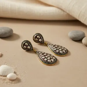 Pendientes de Diamantes en Forma de Lágrima para Mujer con Baño de Oro, Joyería Colgante - Product Image 2